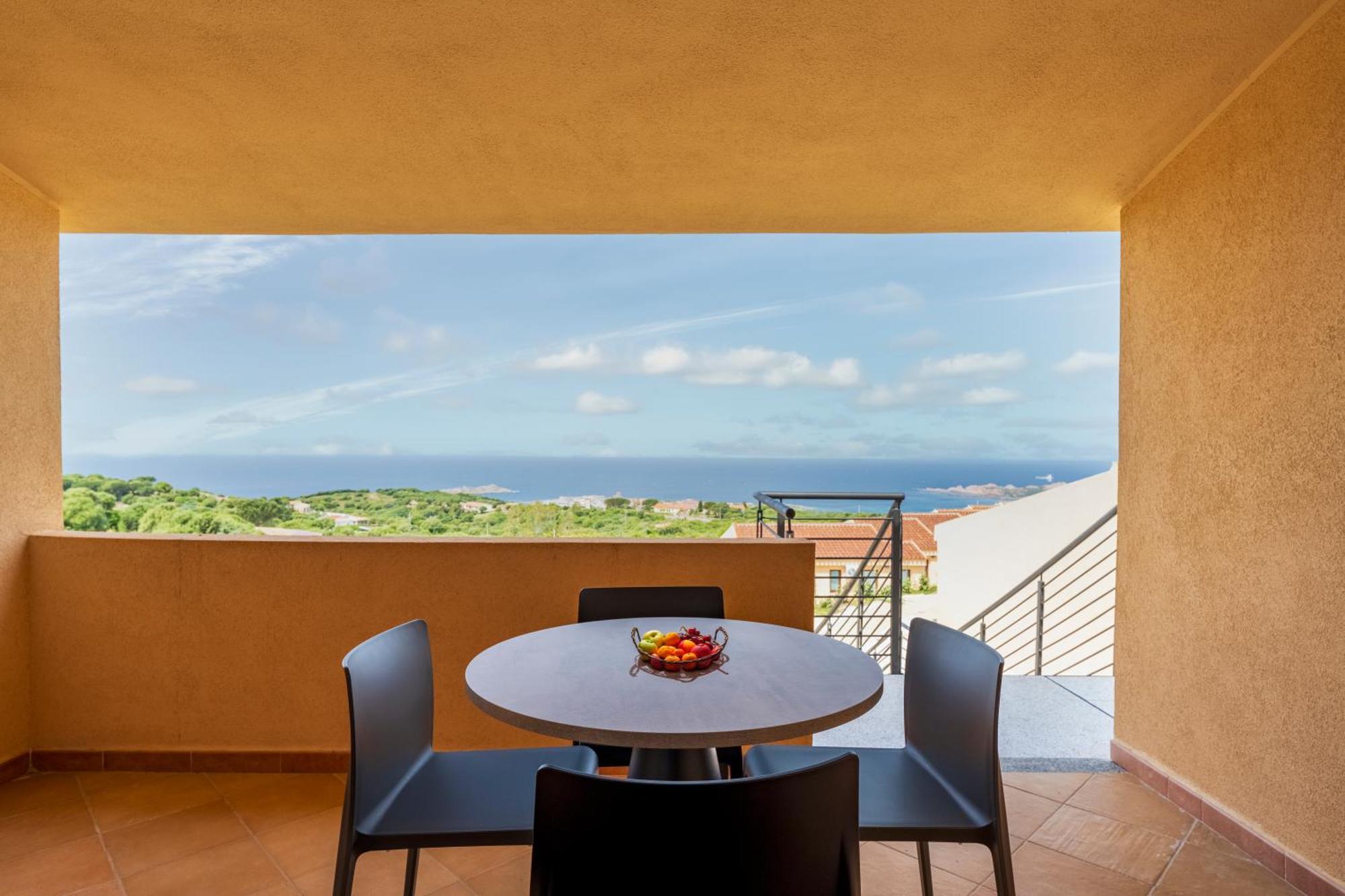 Rocce Rosse Apart-hotel