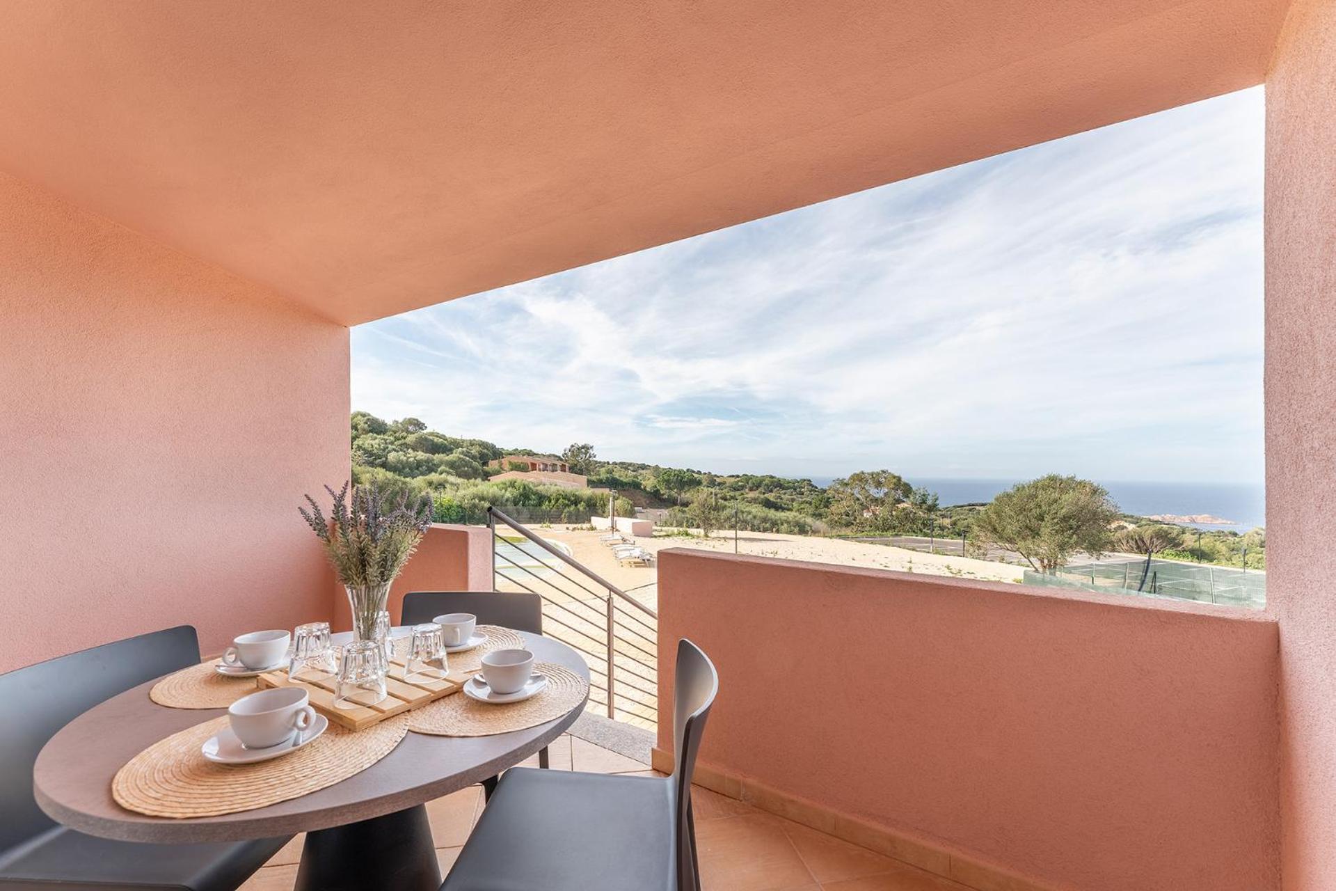 Rocce Rosse Aparthotel Isola Rossa