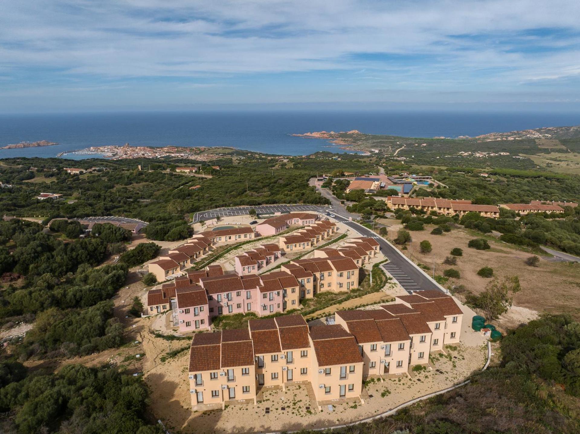 Rocce Rosse Aparthotel *
